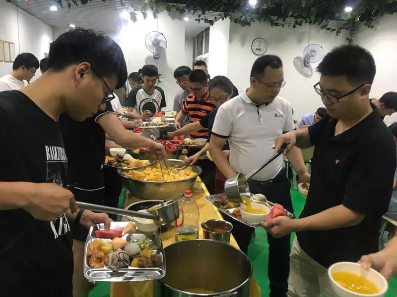写在拓朴员工新食堂开业一周年正文图片 14